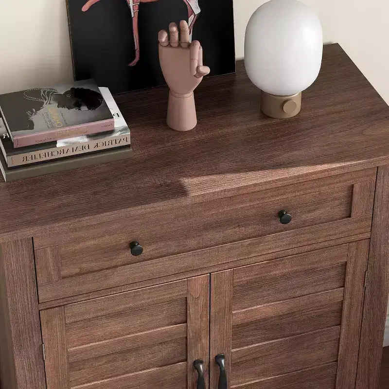 Meuble de rangement rustique 31,5 avec étagères réglables à 3 niveaux, organisateur d'entrée de style ferme avec portes à lattes, conception étanche pour la cuisine