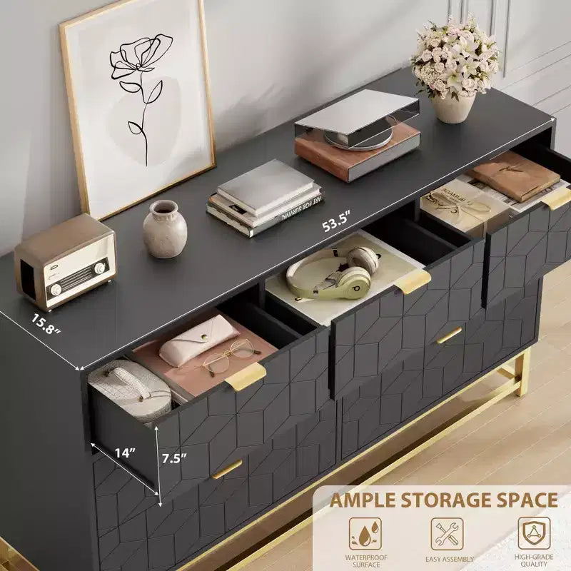 Commode de chambre, 7 tiroirs avec poignées dorées